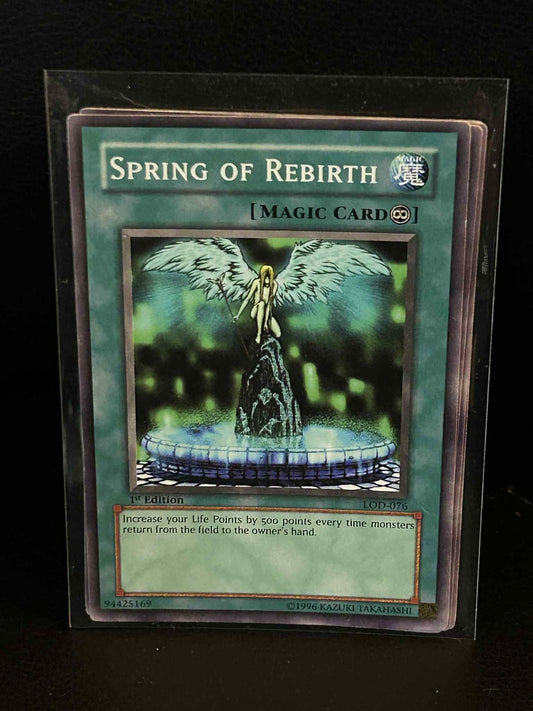 Spring of Rebirth - LOD-076 - Common - 1st Edition Legacy of Darkness Yu-Gi-Oh!