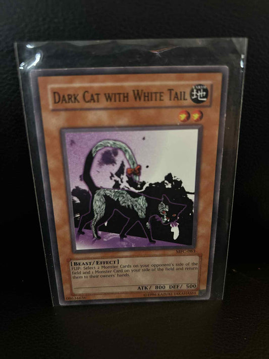 Dark Cat with White Tail - MFC-083 - Common - Unlimited Edition Magician's Force
