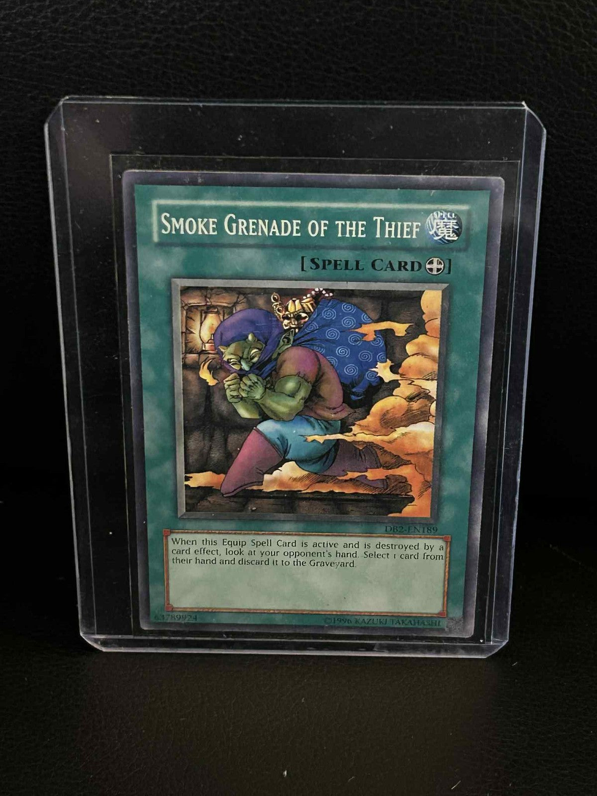 Smoke Grenade of the Thief - DB2-EN189 - Common - Unlimited Edition Dark Beginni