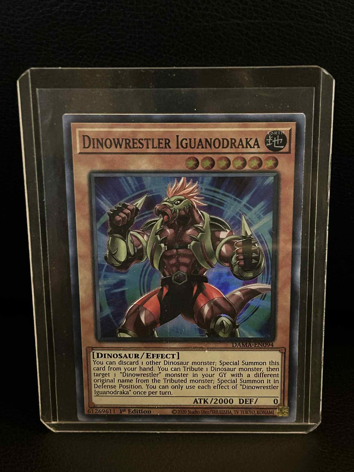 Dinowrestler Iguanodraka - DAMA-EN094 - Super Rare - 1st Edition Dawn of Majesty