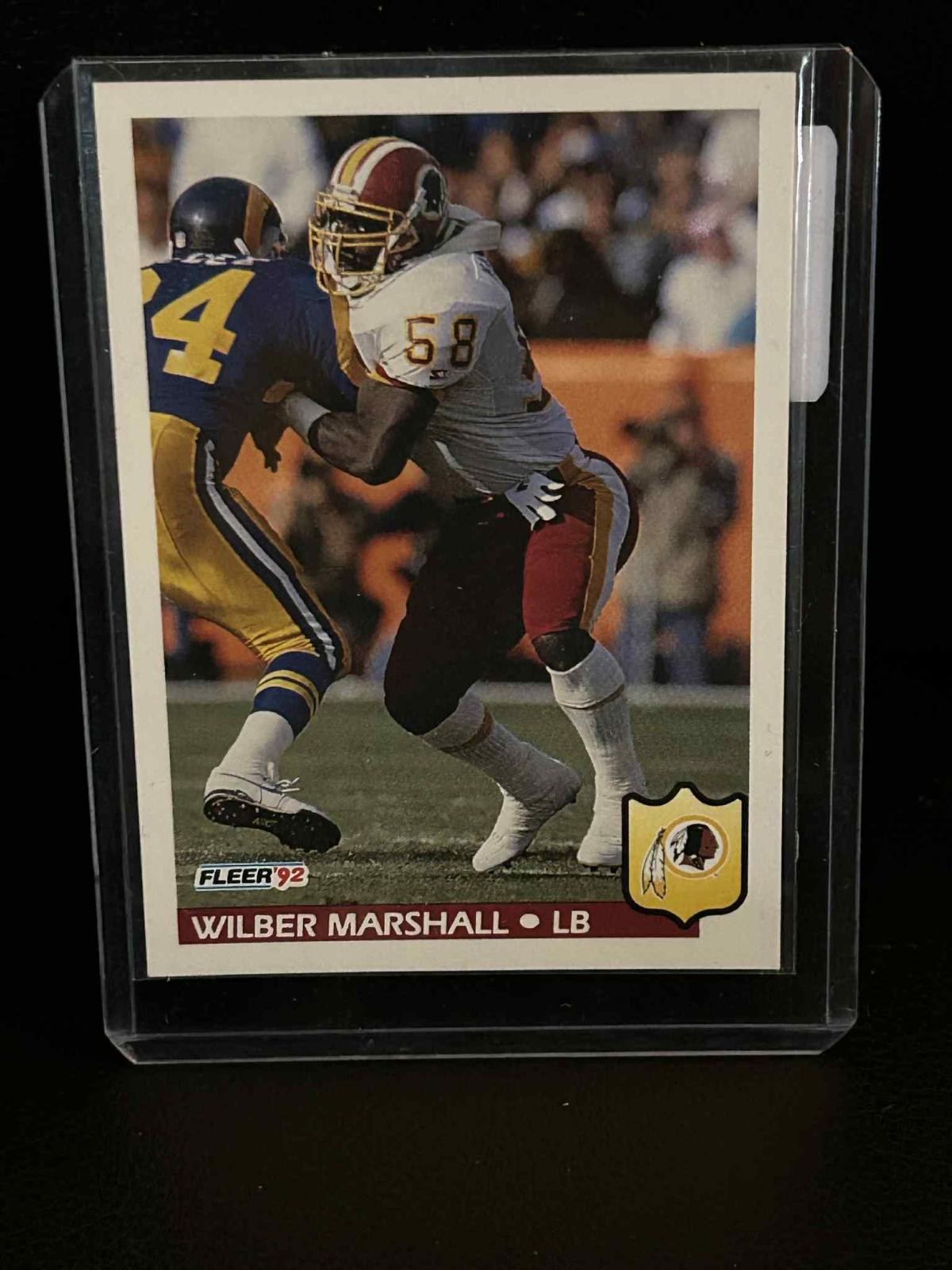 Wilber Marshall #424 | 1992 Fleer 1992 Fleer Football Moderately Played