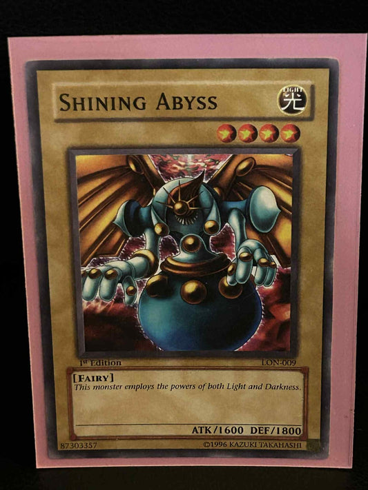 Shining Abyss - LON-009 - Common - 1st Edition Labyrinth of Nightmare Yu-Gi-Oh!