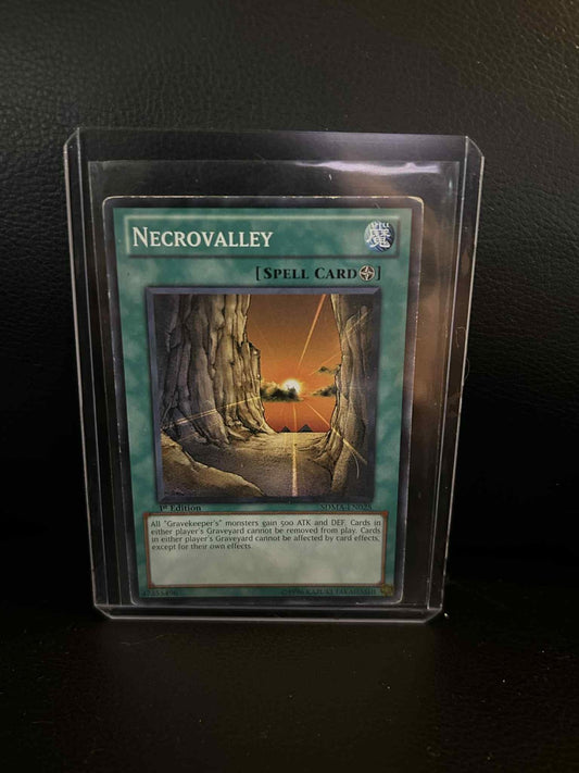 Necrovalley - SDMA-EN025 - Common - 1st Edition Structure Deck: Marik Yu-Gi-Oh!