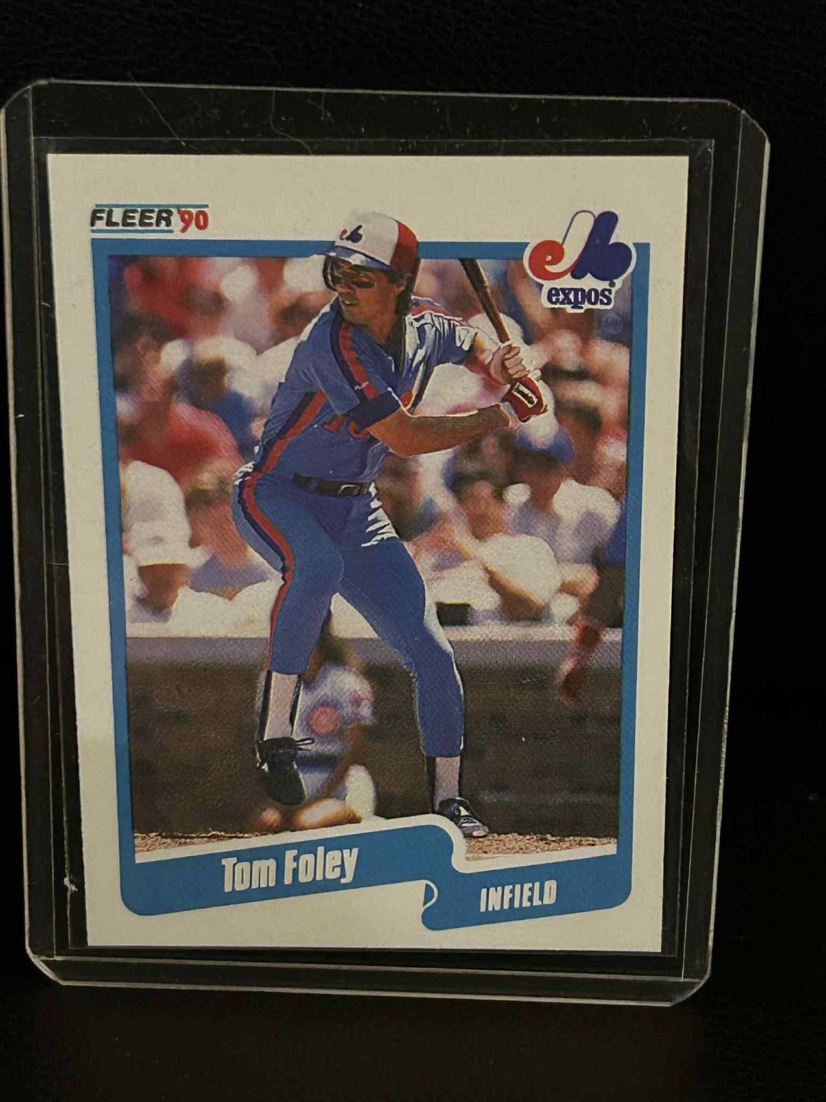 Tom Foley #344 | 1990 Fleer 1990 Fleer Baseball Moderately Played Trading Card