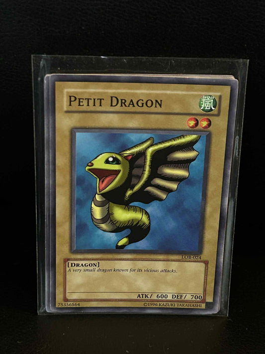 Petit Dragon - LOB-024 - Common - Unlimited Edition Legend of Blue Eyes White Dr
