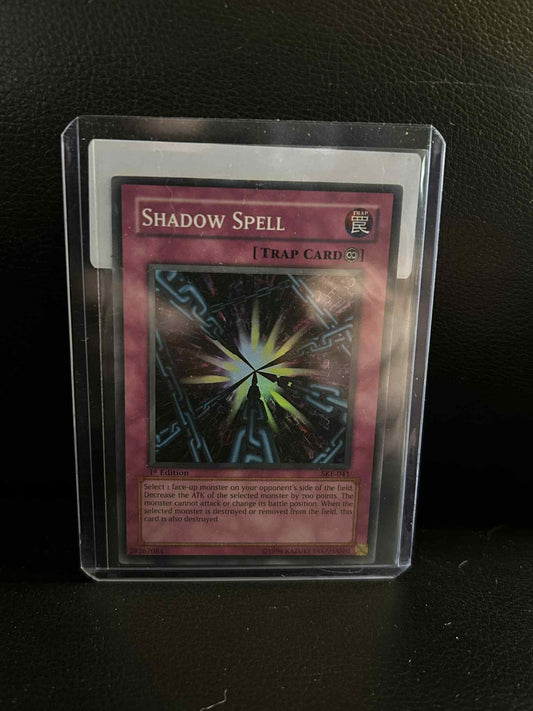 Shadow Spell - SKE-041 - Super Rare - 1st Edition Kaiba Evolution Yu-Gi-Oh! Ligh