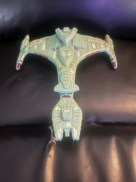 Star Trek Next Generation Klingon Attack Cruiser Playmates Action Figure Loose
