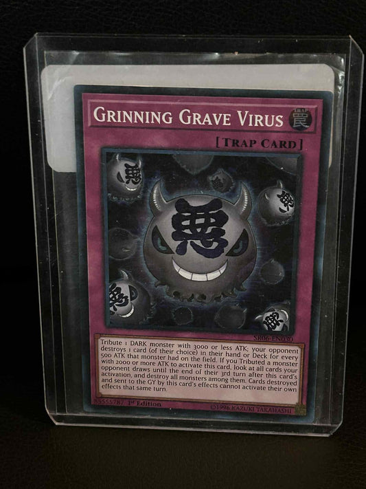 Grinning Grave Virus - SR06-EN030 - Super Rare - 1st Edition Structure Deck: Lai