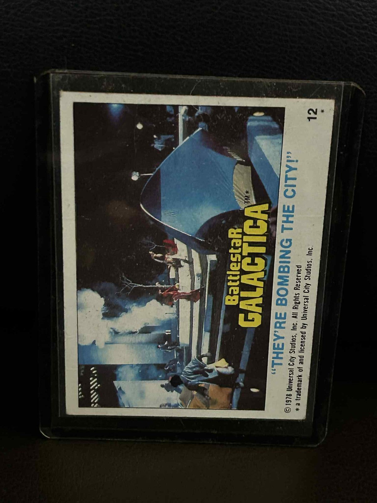 "They're Bombing the City!" #12 1978 Topps Battlestar Galactica Moderately Playe Trading Card
