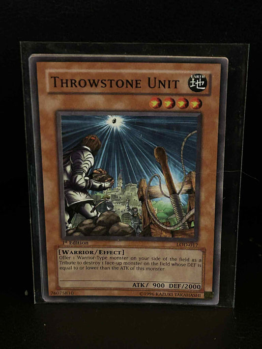 Throwstone Unit - LOD-017 - Common - 1st Edition Legacy of Darkness Yu-Gi-Oh!