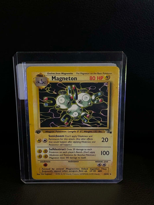 Magneton (26) 26/62 Fossil Rare Pokemon 1st Edition Lightly Played English Trading Card
