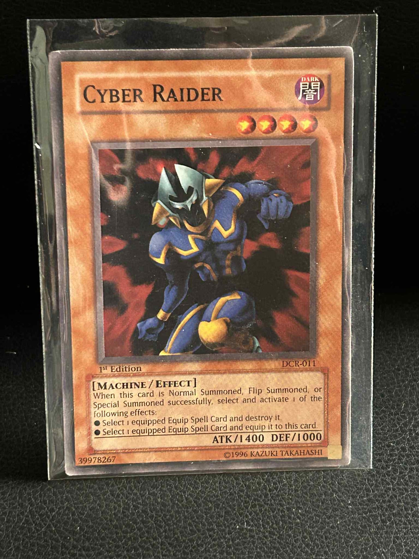 Cyber Raider - DCR-011 - Common - 1st Edition Dark Crisis Yu-Gi-Oh! Moderately P