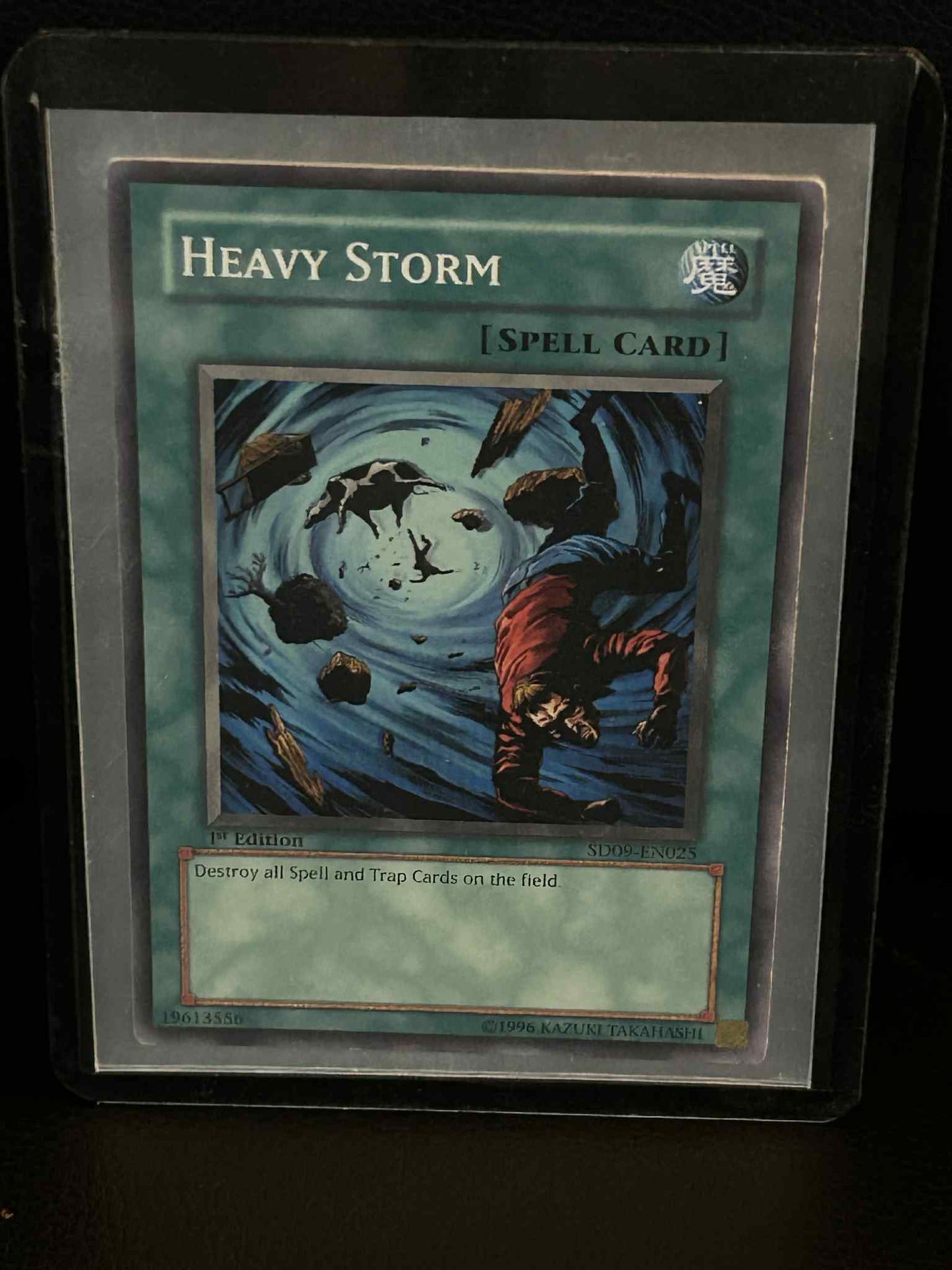 Heavy Storm - YSDJ-EN024 - Common - 1st Edition  Starter Deck: Jaden Yuki Yu-Gi-Oh