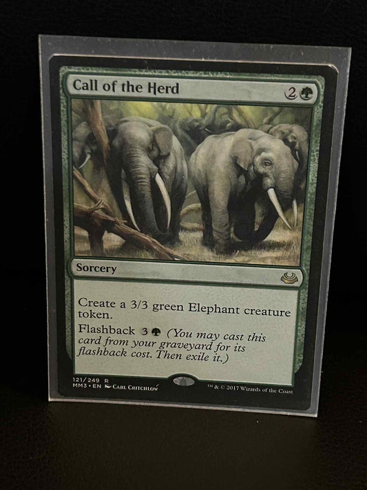 Call of the Herd Modern Masters 2017 Magic: the Gathering Lightly Played, Englis