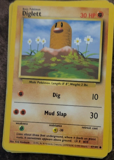 Diglett 047/102 Base Set Common Pokemon Normal Moderately Played English Trading Card
