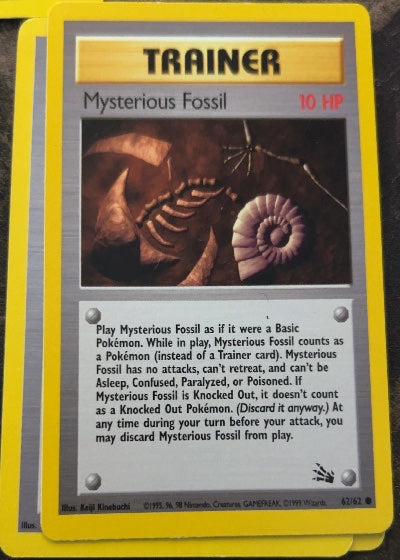 Mysterious Fossil 62/62 Fossil Common Pokemon Unlimited Moderately Played English Trading Card